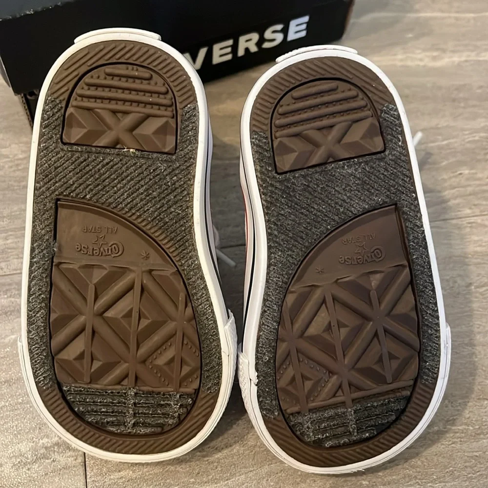 Converse Infant All Star White Hi Top Chuck Taylor